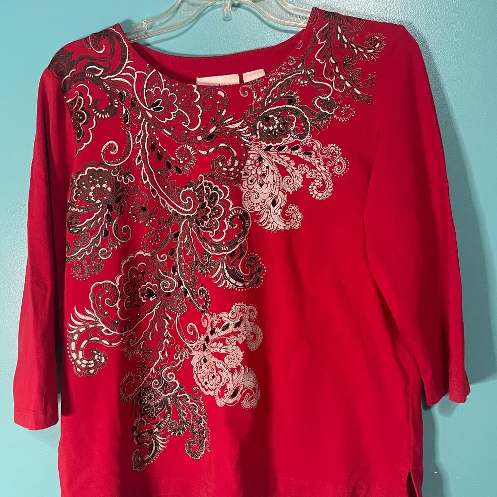 Alfred Dunner Petite, Red 3/4 sleeve shirt